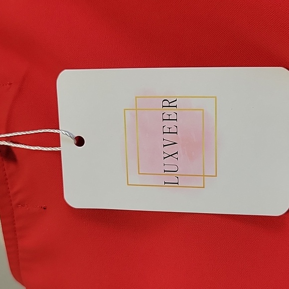 Luxveer Wrapstyle Ruffle Dress - Picture 5 of 5